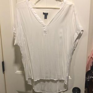 Gap Size L white shirt